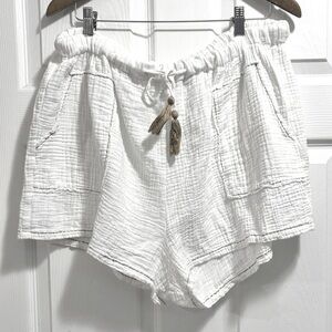 7 For All Mankind Shorts White 100% Cotton Pull On Gauze Tie Front Relaxed Sz XL